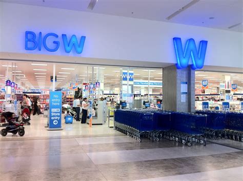 big w doncaster shoppingtown.